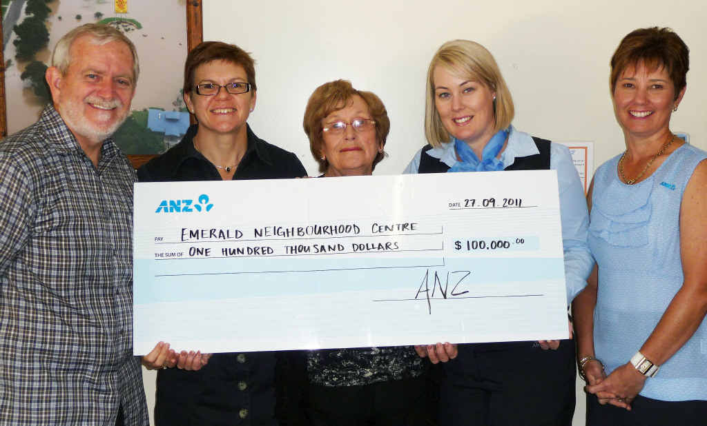 The ANZ Bank presents the Neighbourhood Centre’s Lorna Hicks with a $100,000 cheque as part of its commitment to supporting long-term recovery efforts in flood-affected areas of Queensland. The ANZ Bank presents the Neighbourhood Centre’s Lorna Hicks with a $100,000 cheque as part of its commitment to supporting long-term recovery efforts in flood-affected areas of Queensland.